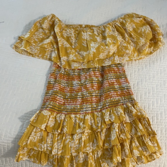 Tularosa Small Off the Shoulder Dress - Picture 4 of 5